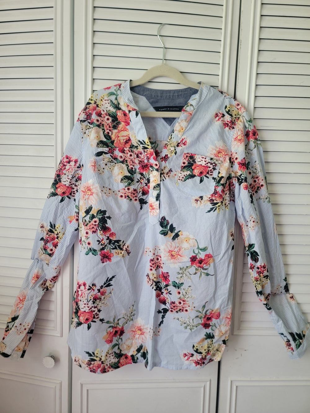 Floral Stripe Button-Front Women's Blouse - Blue/Pink
